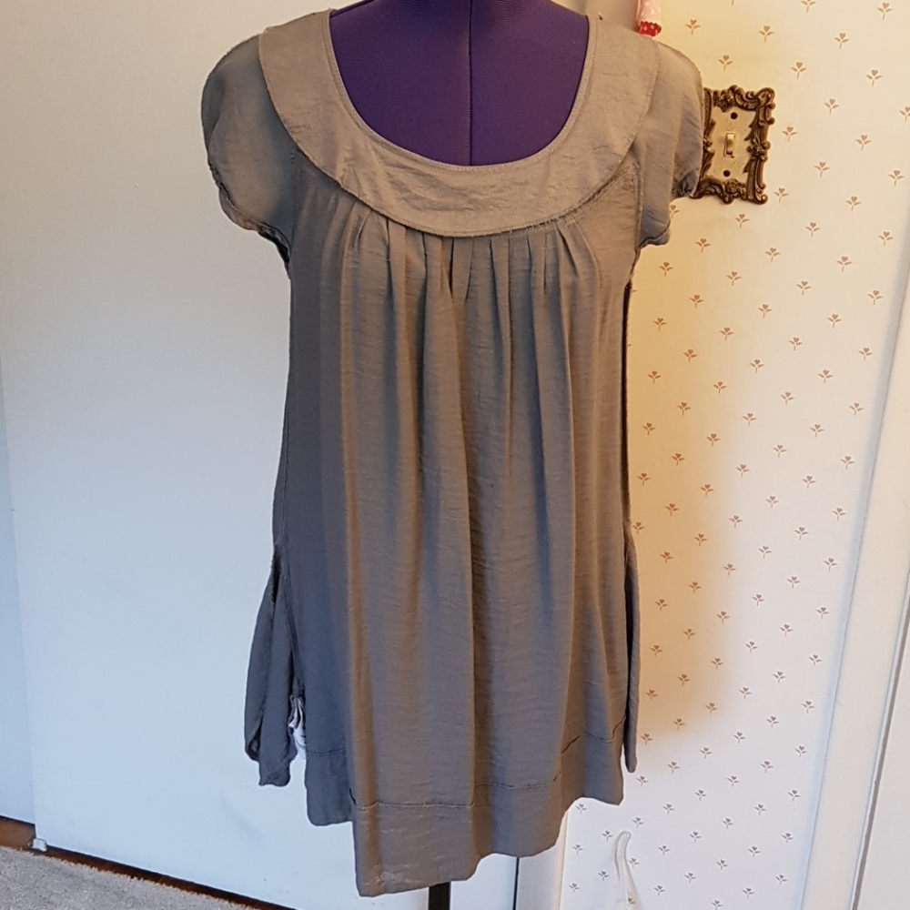 H&M Tunic - Picture 8 of 9